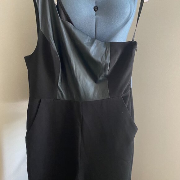 NWT BCBGeneration One Shoulder Jumpsuit - Picture 3 of 5